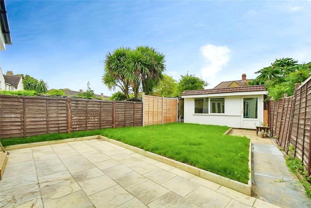 Property photo 2 of 12 Picture No. 03