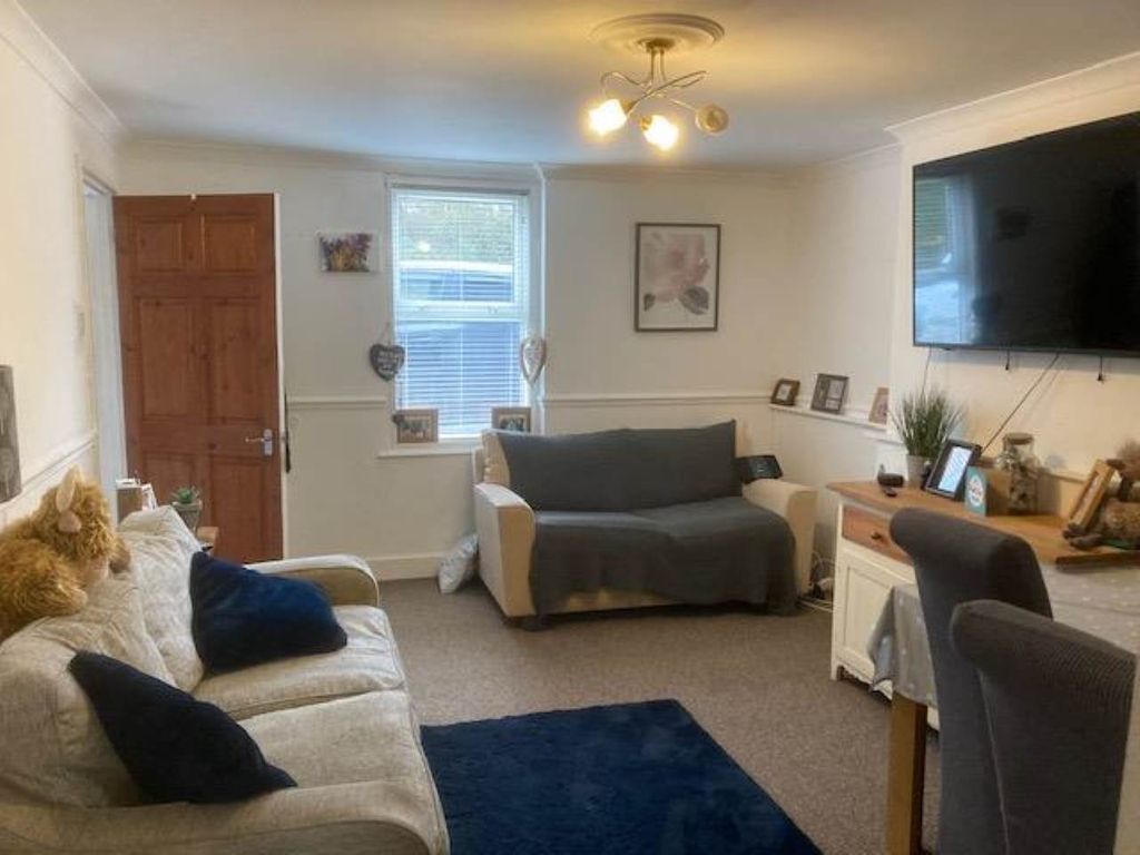 Property photo 3 of 10 Img_7508