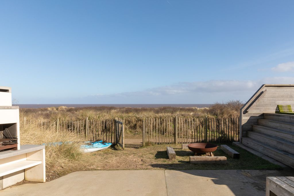 Property photo 2 of 30 156616 - Creek-Cottage-Highres-048.Jpg