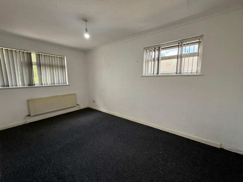 Property photo 2 of 10 Gallery
