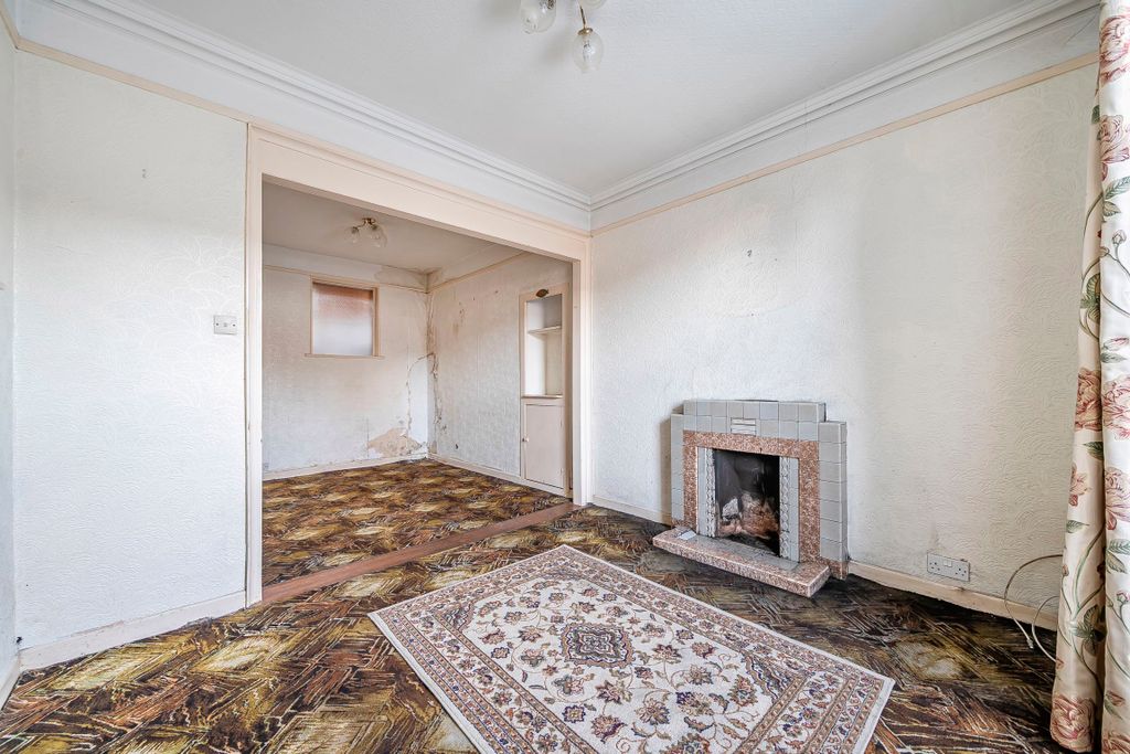 Property photo 3 of 6 Photo 3