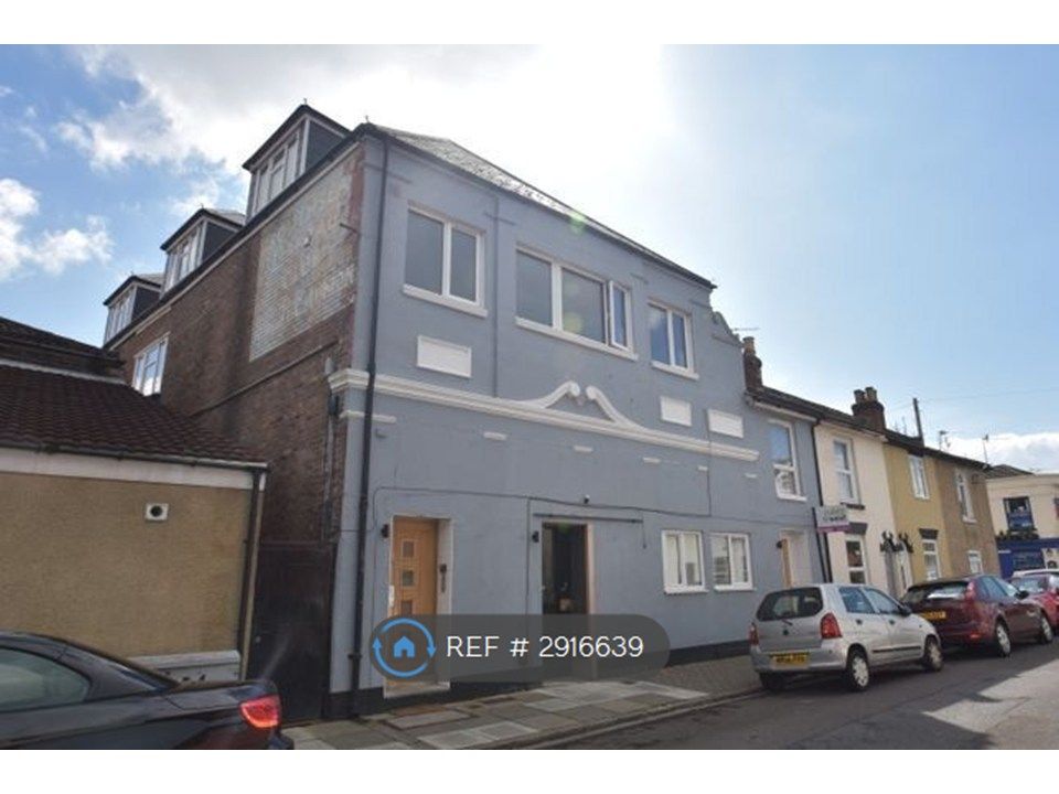 Property photo 1 of 16 Front Of Building