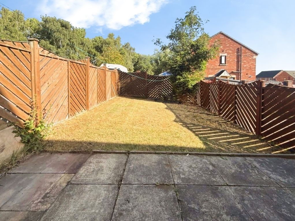 Property photo 3 of 16 Pbox-Img.Jpg