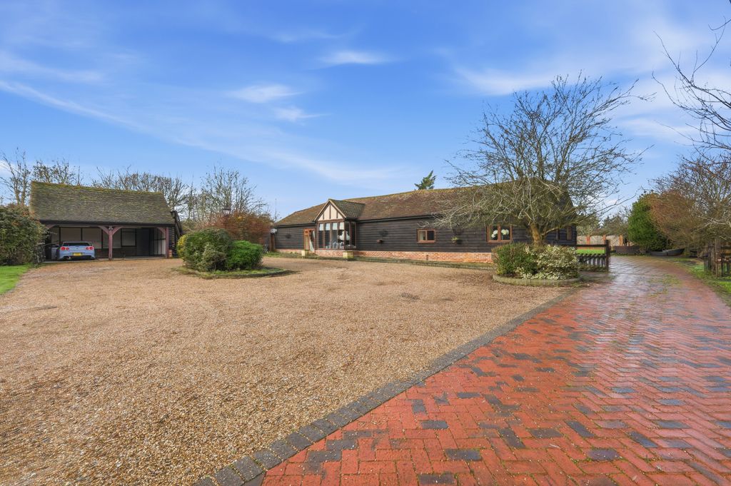 Property photo 1 of 24 Front Aspect