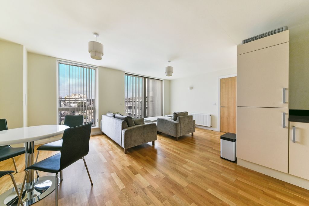 Property photo 2 of 11 Living Area - Hallma