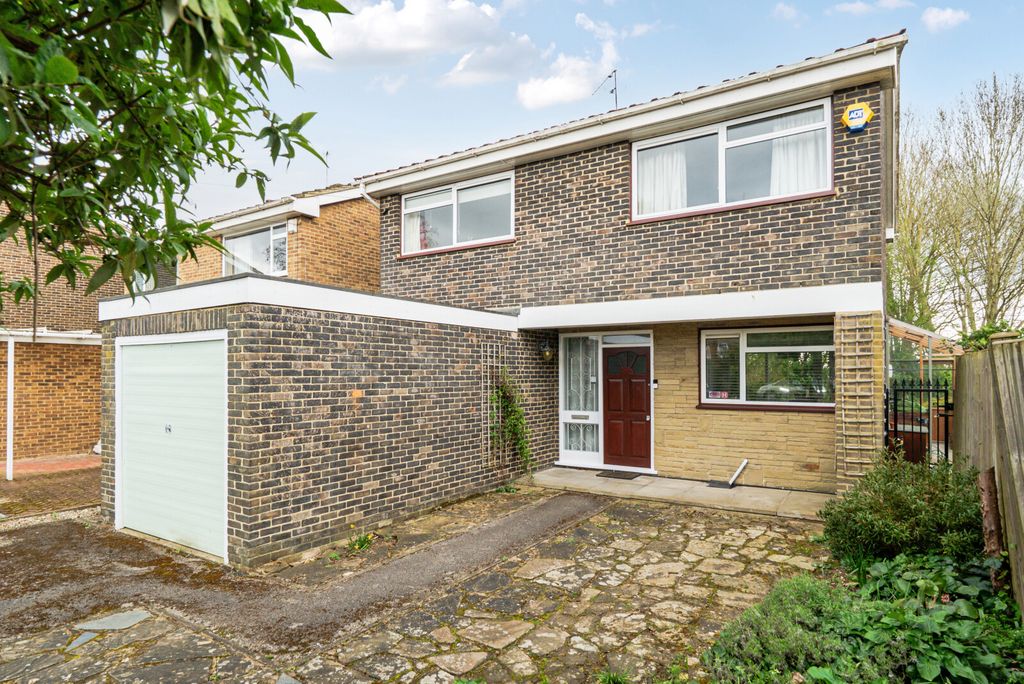 Property photo 1 of 15 1-69Cce4d117822-1...