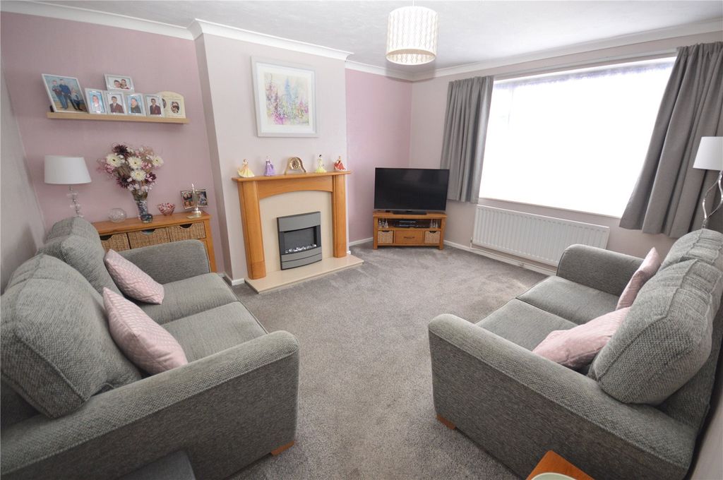 Property photo 2 of 12 Picture No. 01