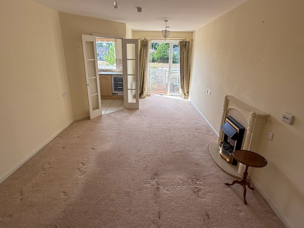 Property photo 3 of 9