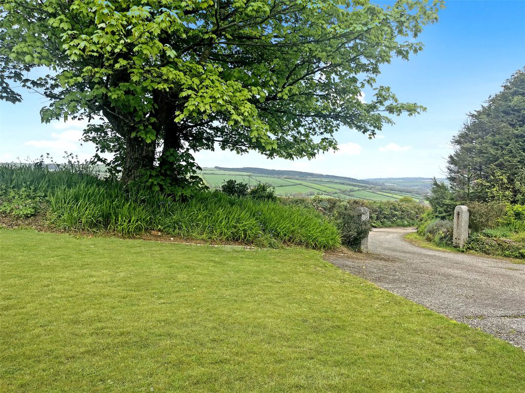 Property photo 3 of 30 3 - Picture No. 56