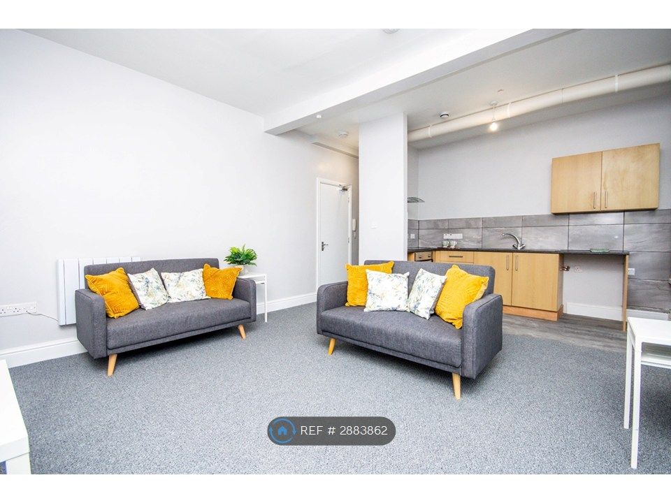 Property photo 3 of 13