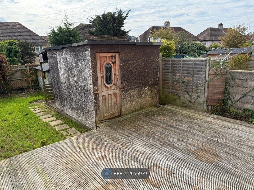 Property photo 2 of 16