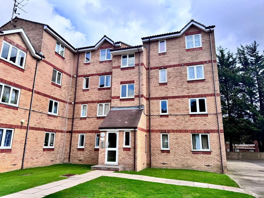 Property photo 2 of 14 Whatsapp Image 2025-10-21 At 13.58.56