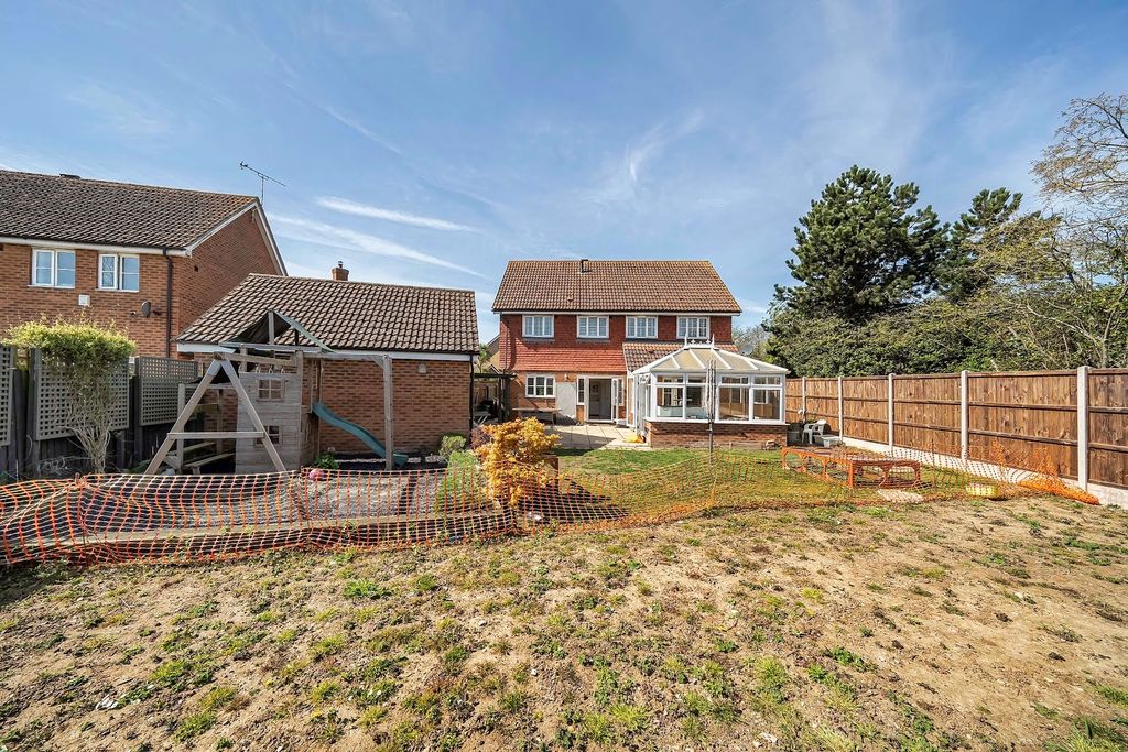 Additional image 18 of 4 bed detached house for saleArtillery Drive, Dovercourt, Harwich CO12