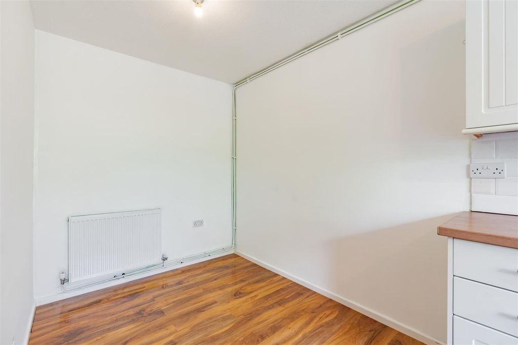 Additional image 11 of 3 bed terraced house for salePorchester Close, Hartley, Longfield DA3