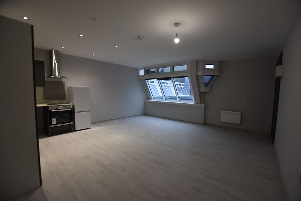 Property photo 3 of 7