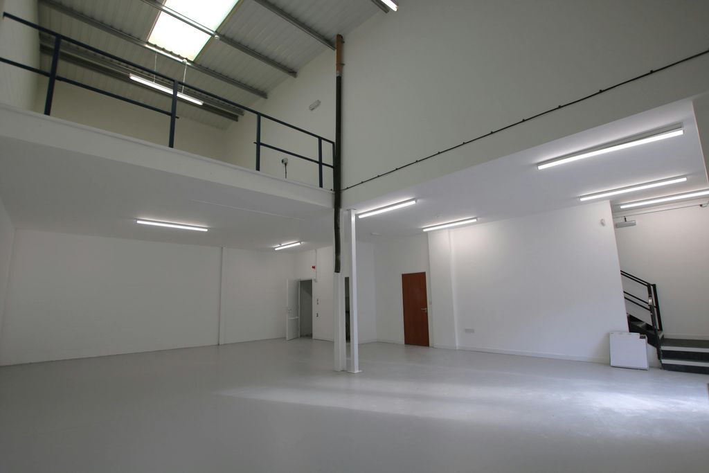 Property photo 2 of 6 Img_0138.Jpg