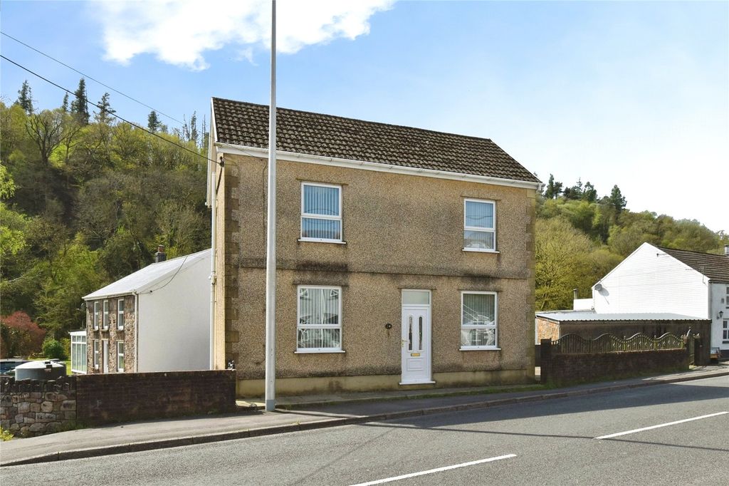 Property photo 1 of 15 Picture No. 10
