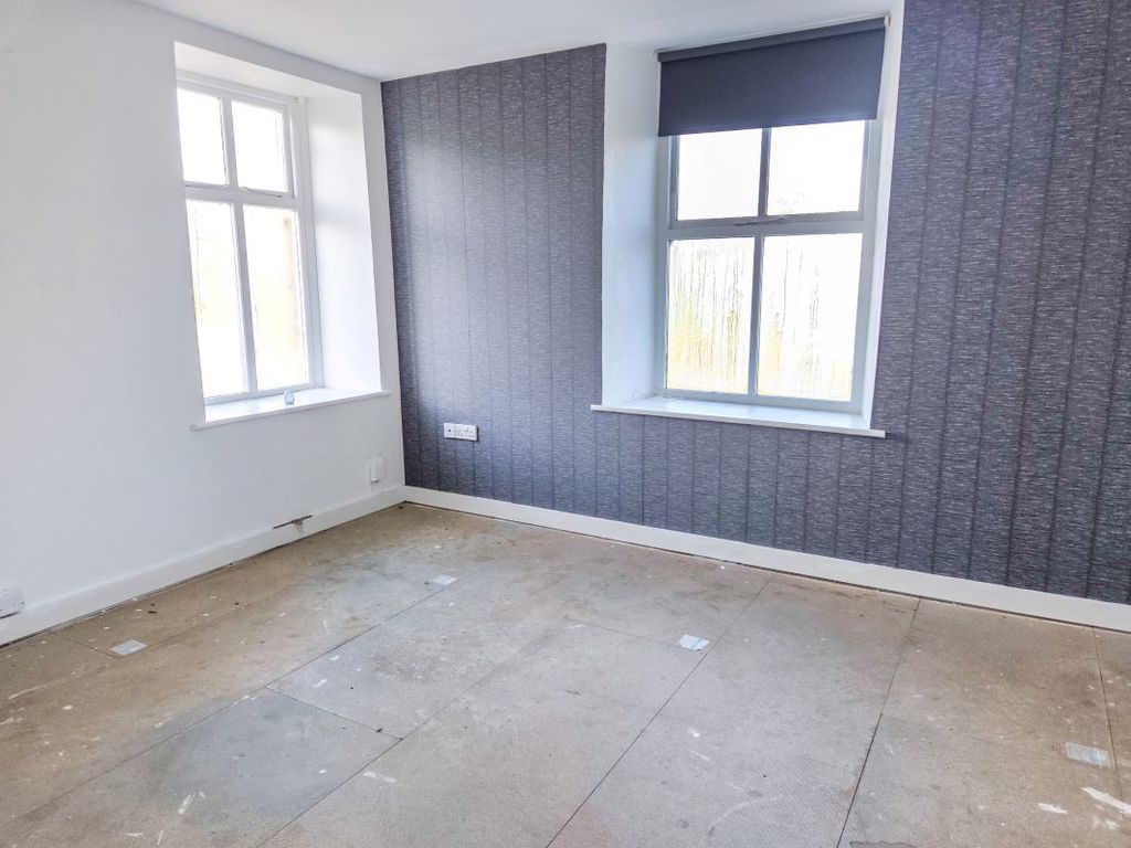 Property photo 2 of 10 Image 2