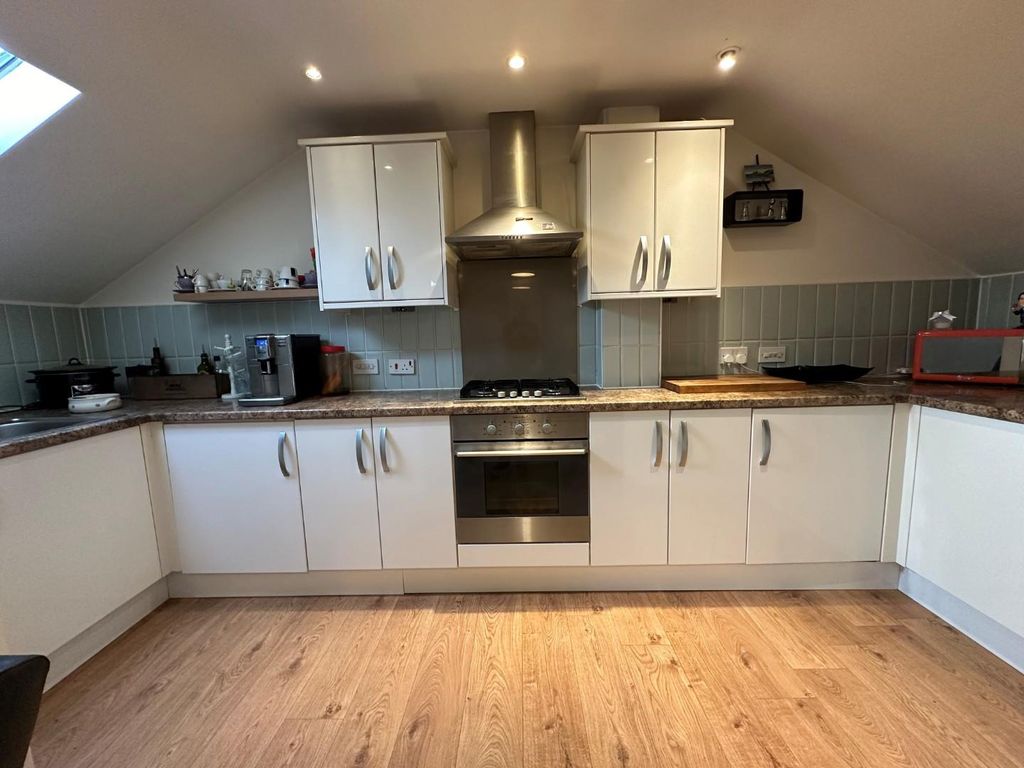 Property photo 3 of 10 5.Jpg
