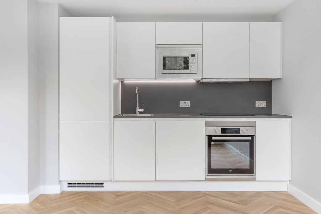 Property photo 1 of 13 Kitchen