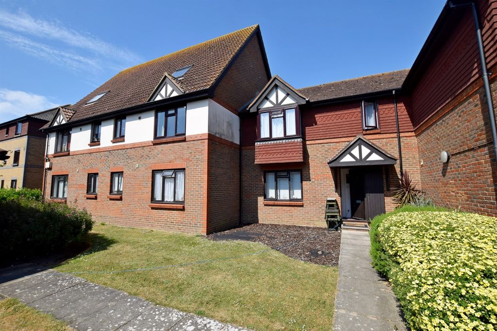 Property photo 1 of 6 (Main)