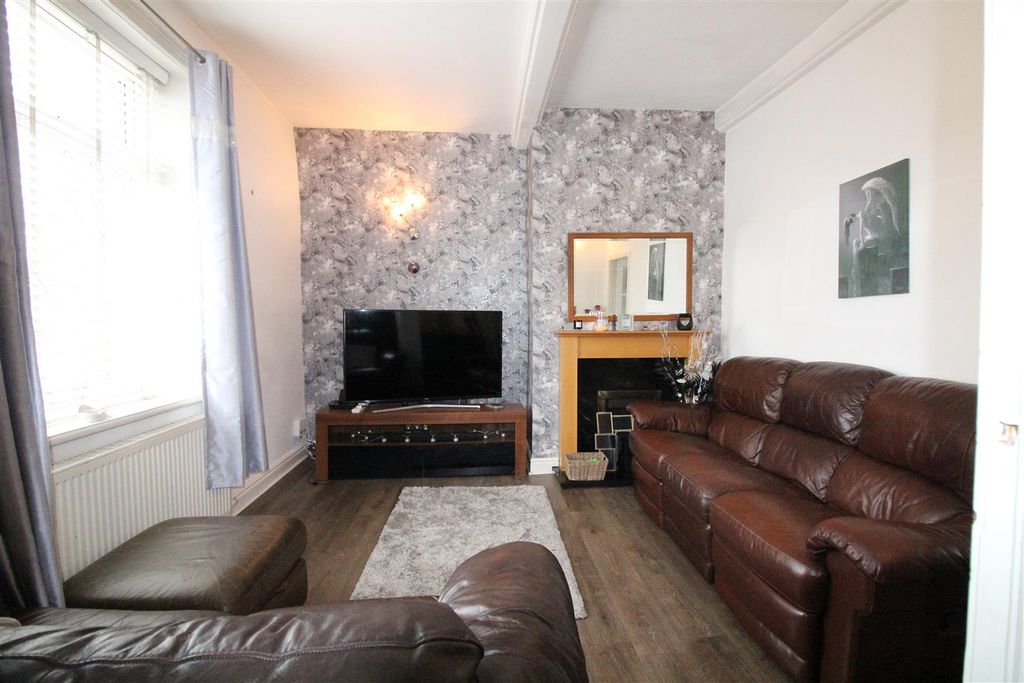 Property photo 2 of 9 Img_0982.Jpg