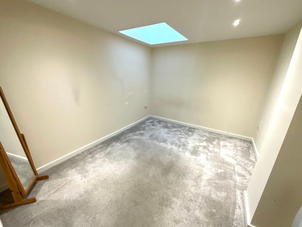 Additional image 7 of 2 bed flat for saleSouth Street, Ilkeston DE7