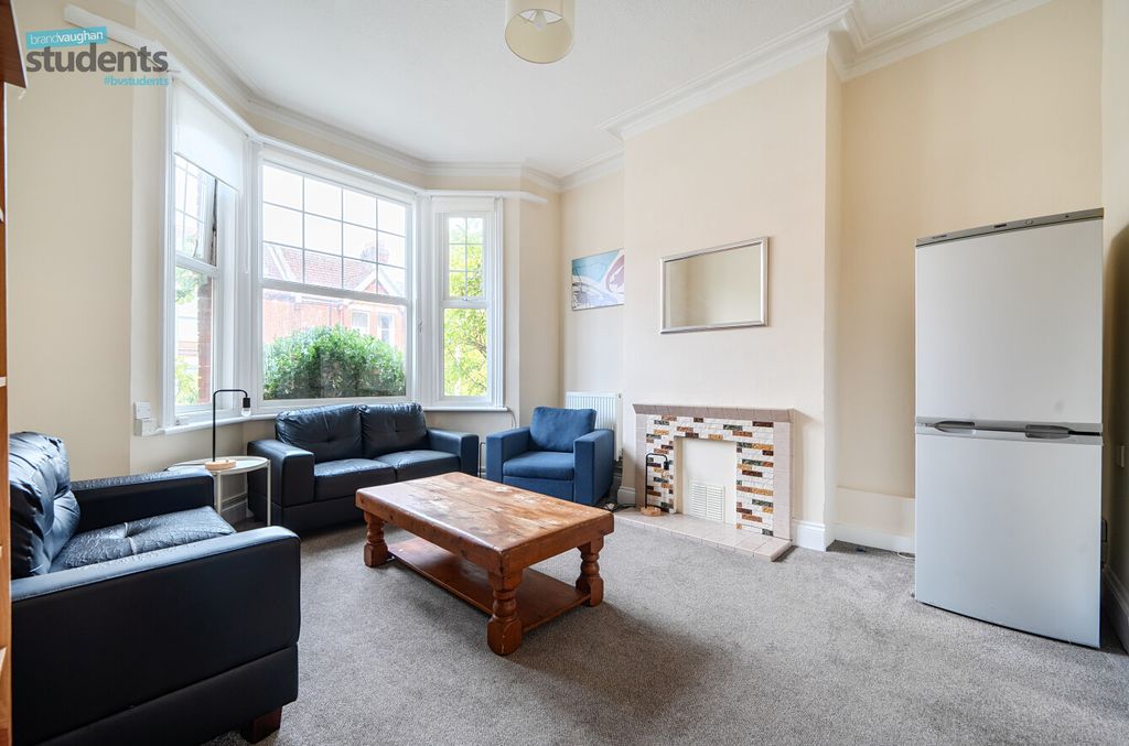 Property photo 1 of 13 F982Fc7F-370d-419...