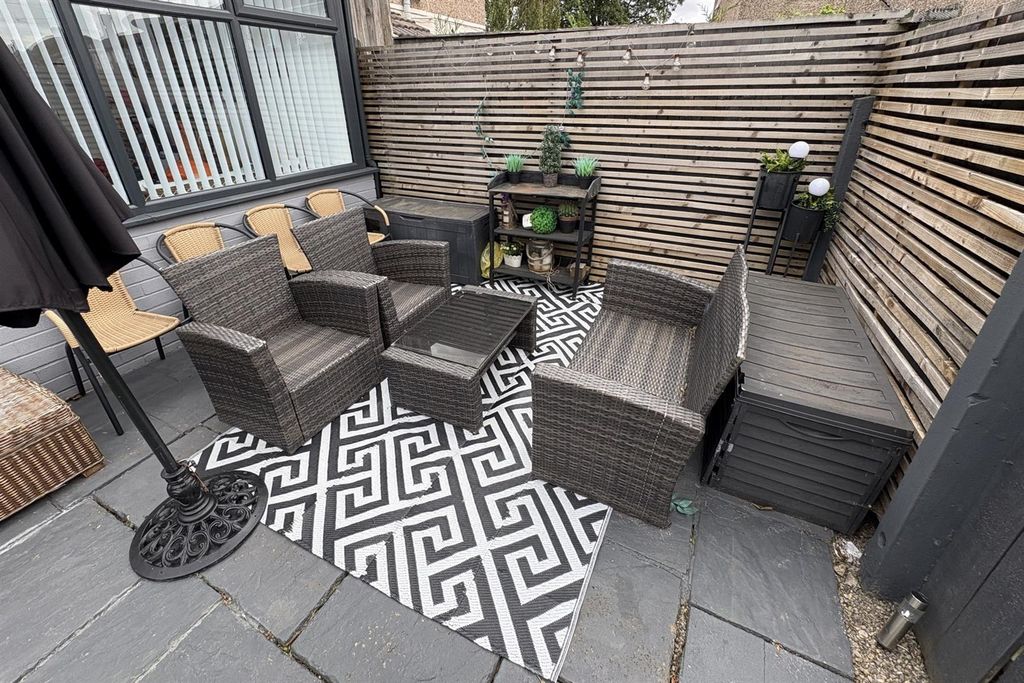Property photo 3 of 17 Rear Garden