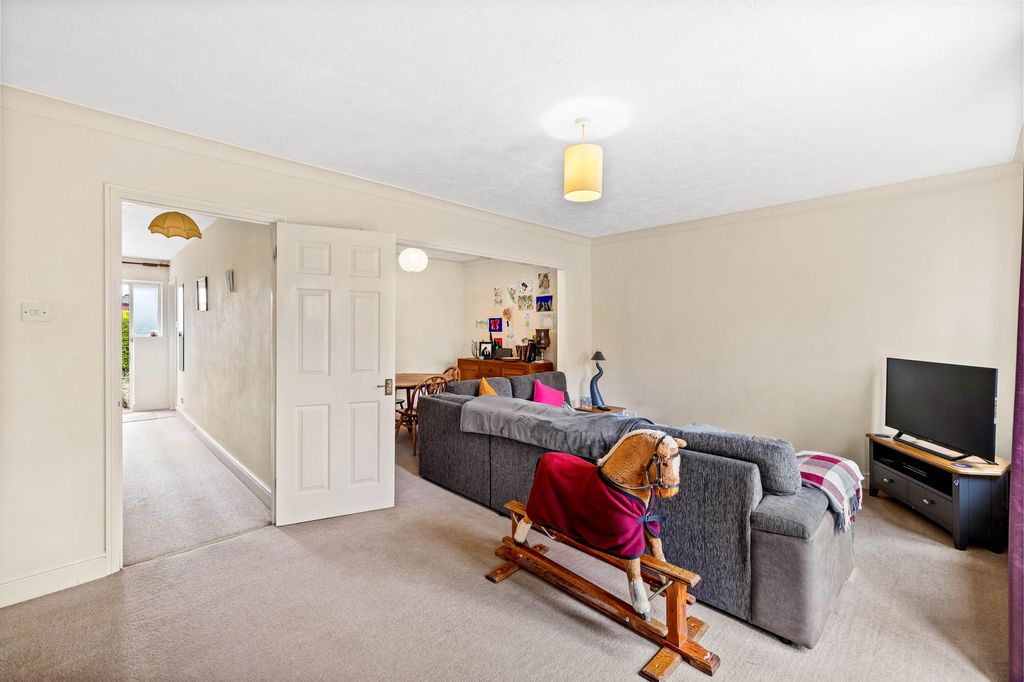 Property photo 3 of 16 Reception Room