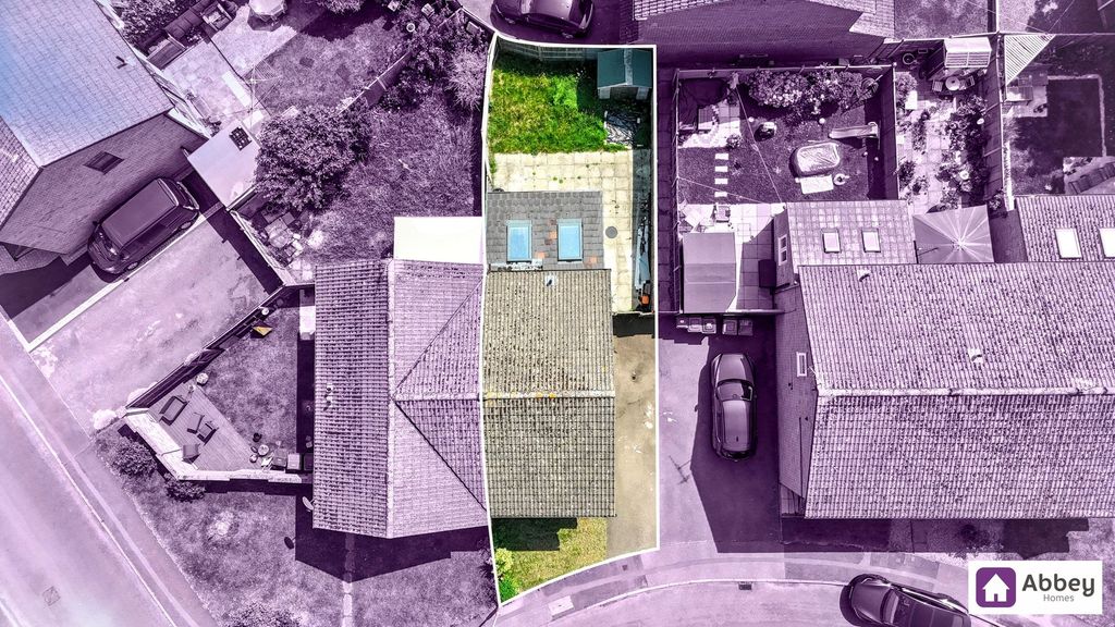 Property photo 2 of 9 Overview