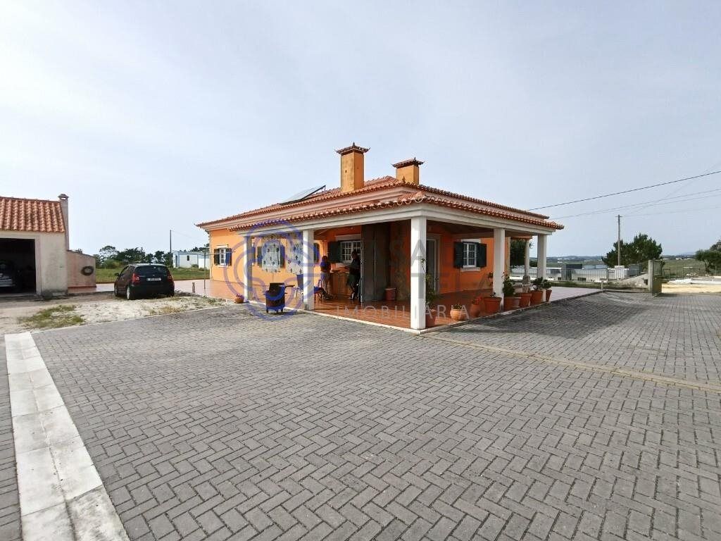 Property photo 1 of 28 T3 Villa For Sale