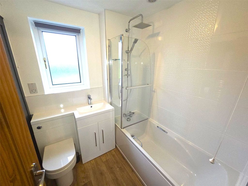 Property photo 3 of 24 Picture No. 20