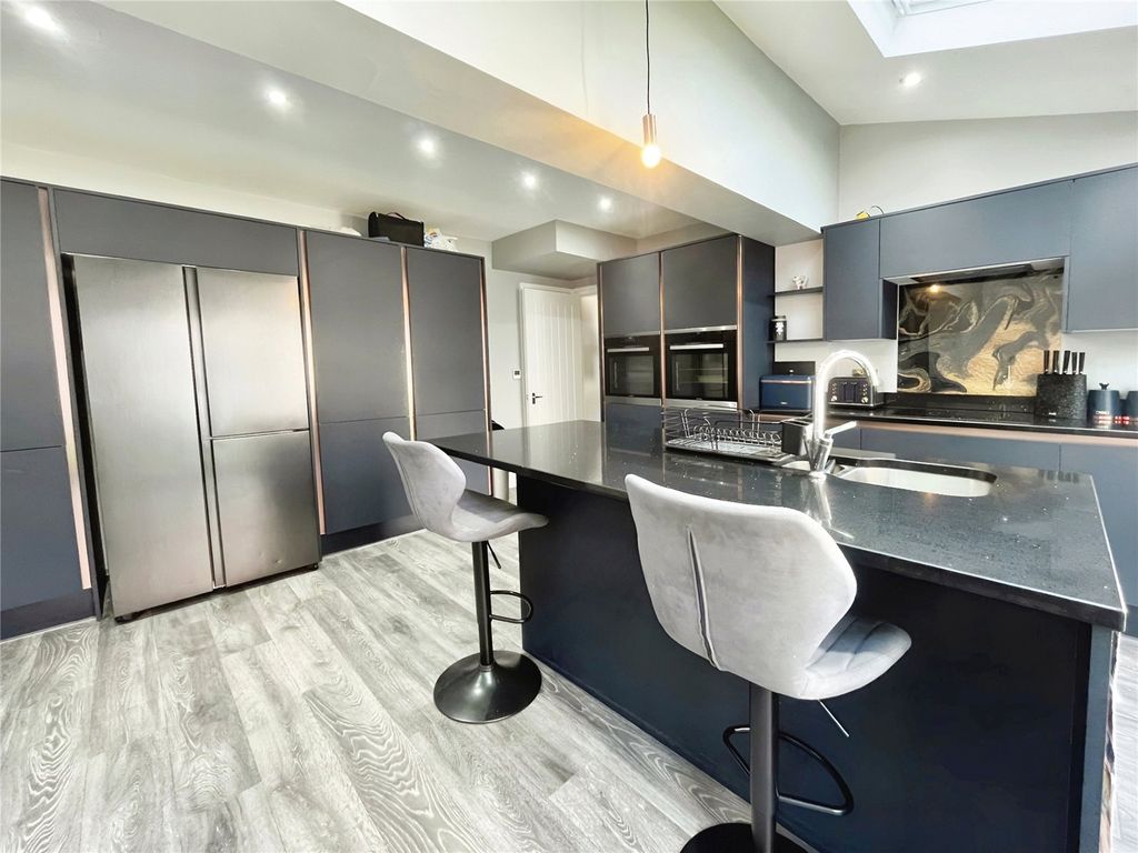 Property photo 2 of 22 Kitchen/Diner
