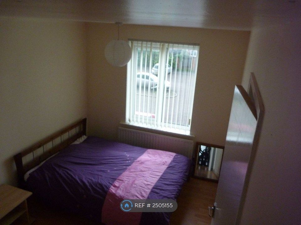 Property photo 2 of 11