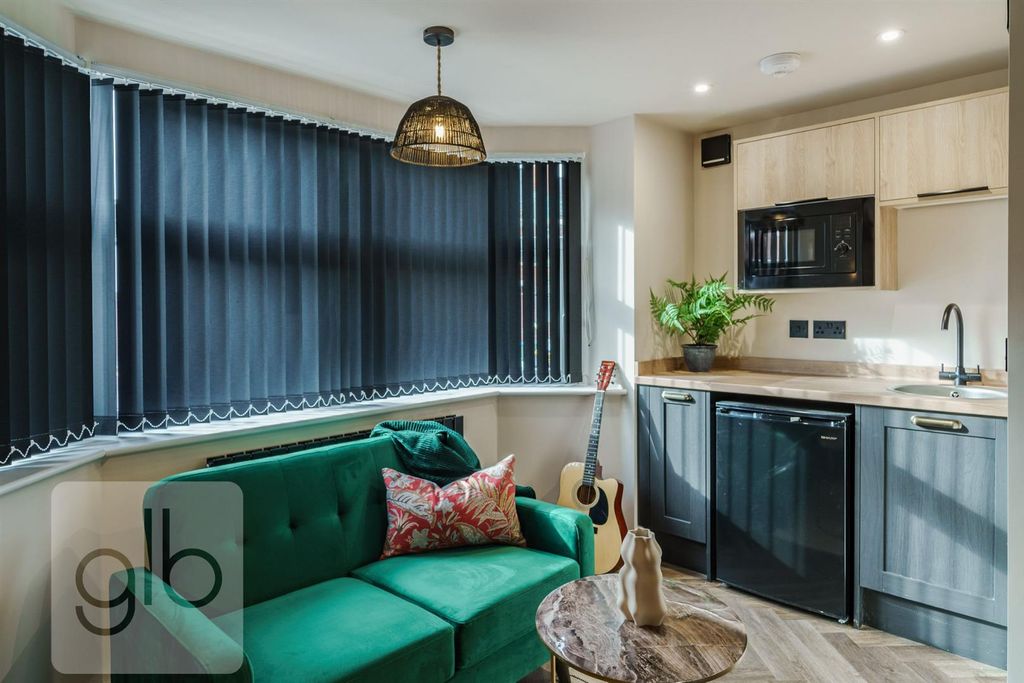 Property photo 3 of 8 4.Png