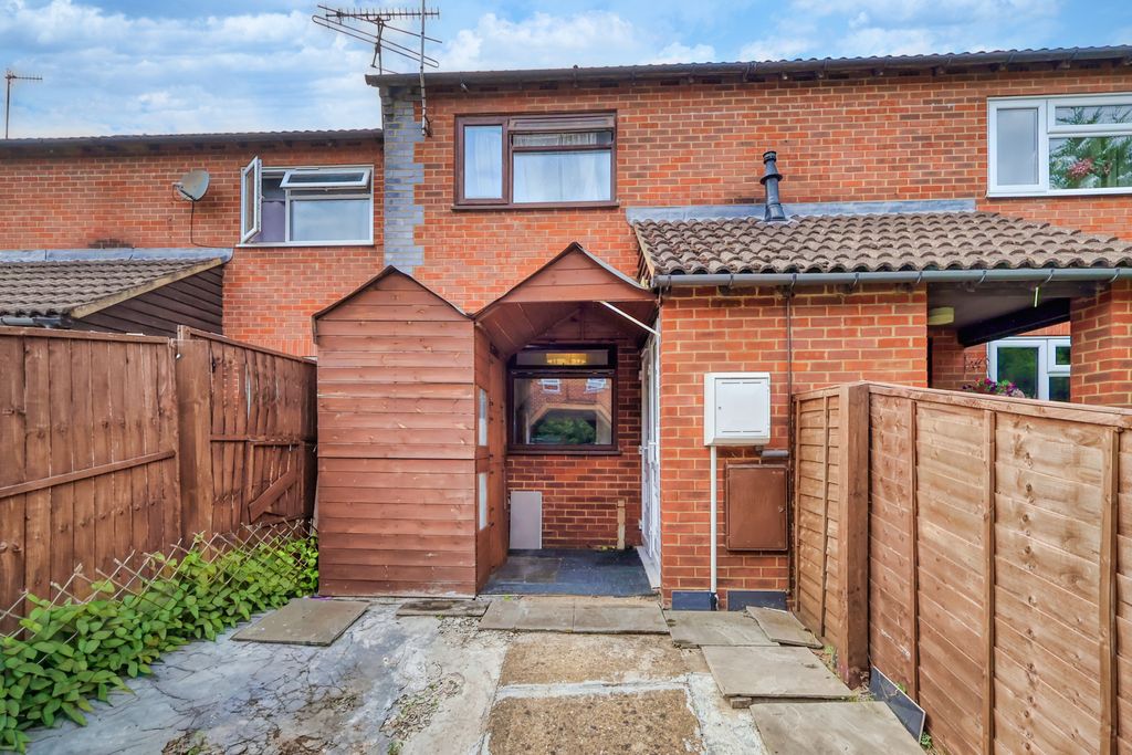 Property photo 1 of 7 Picture No. 15
