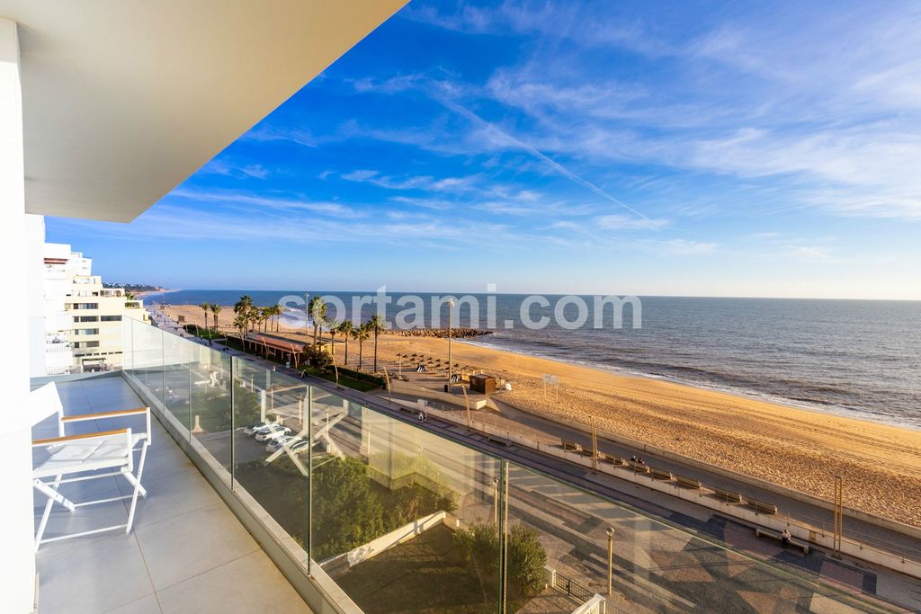 Property photo 1 of 44