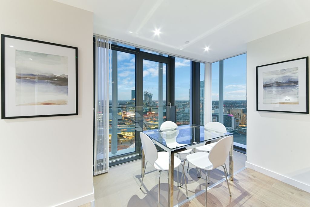 Property photo 2 of 8 Living Area