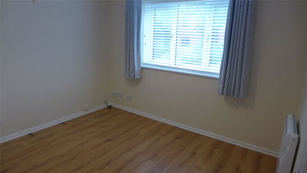 Property photo 3 of 5 Picture No. 01