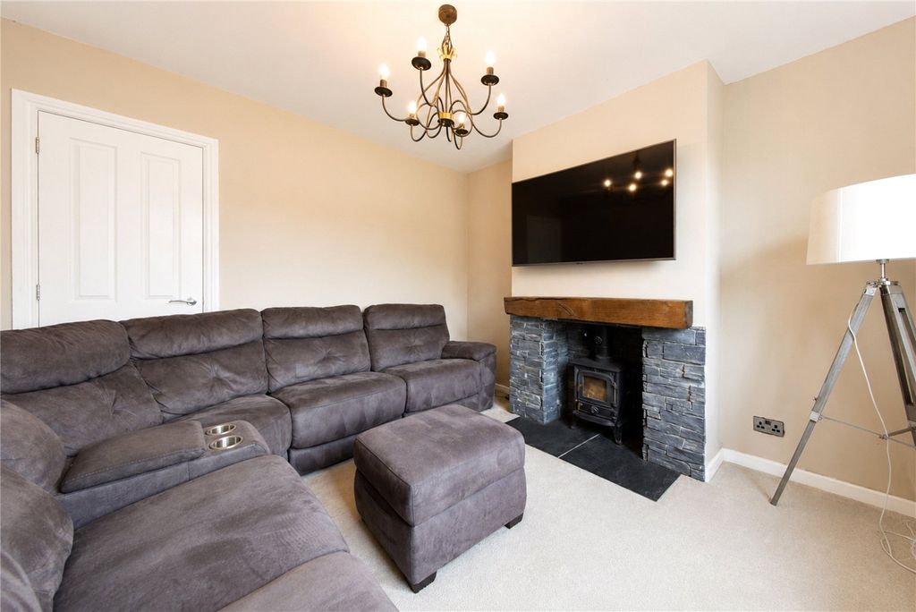 Property photo 3 of 17 Picture No. 05
