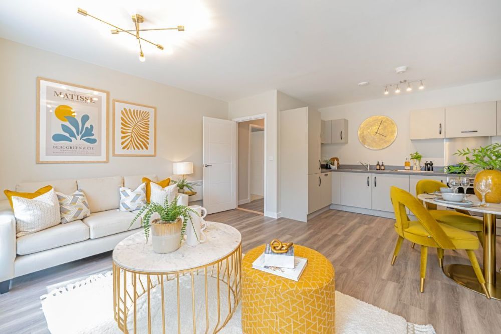 Property photo 2 of 9 Valence House Apartment