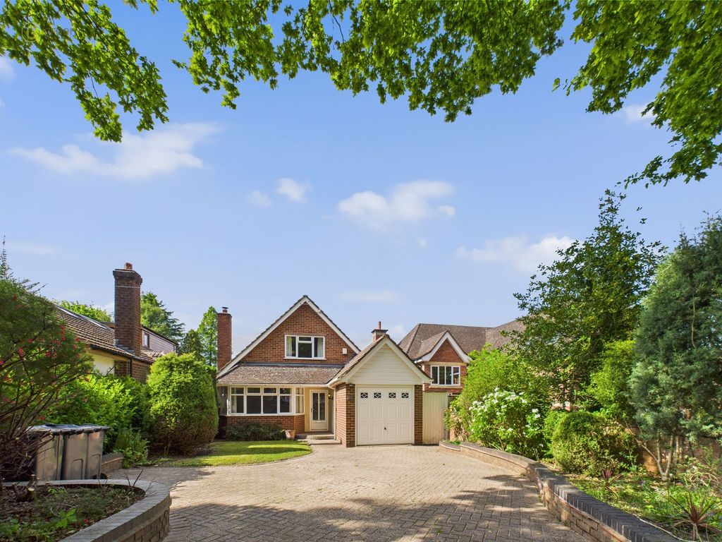 Property photo 1 of 11