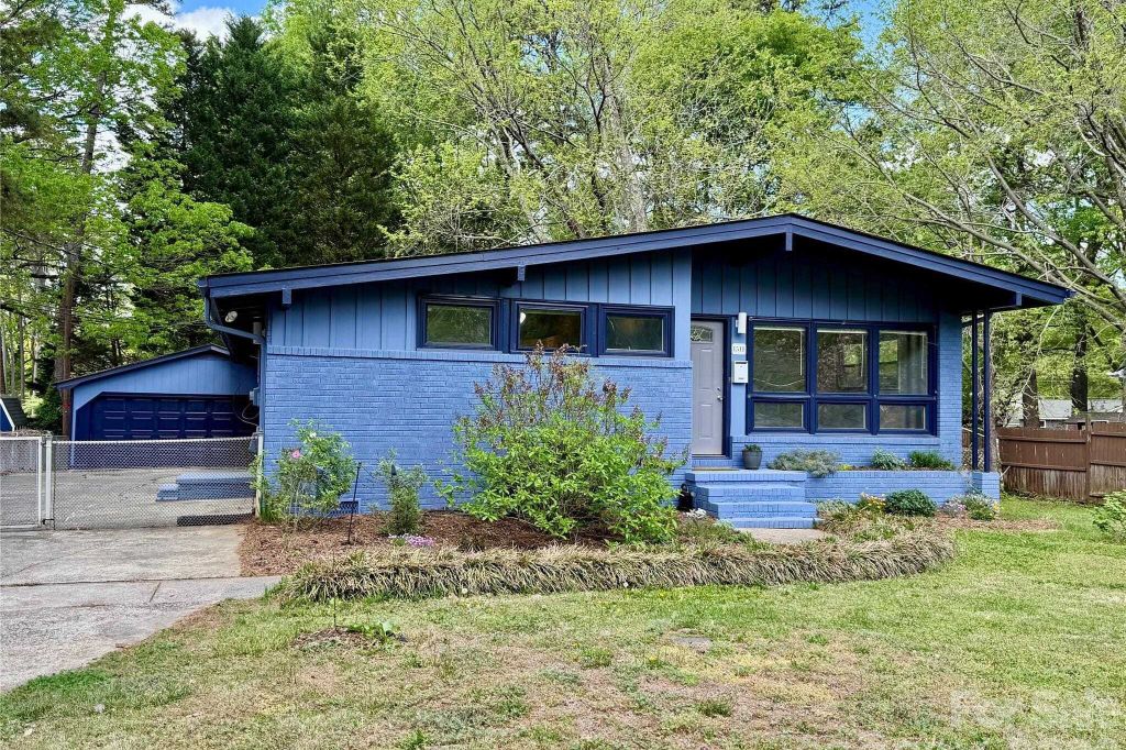 Property photo 2 of 37 <Alttext/>