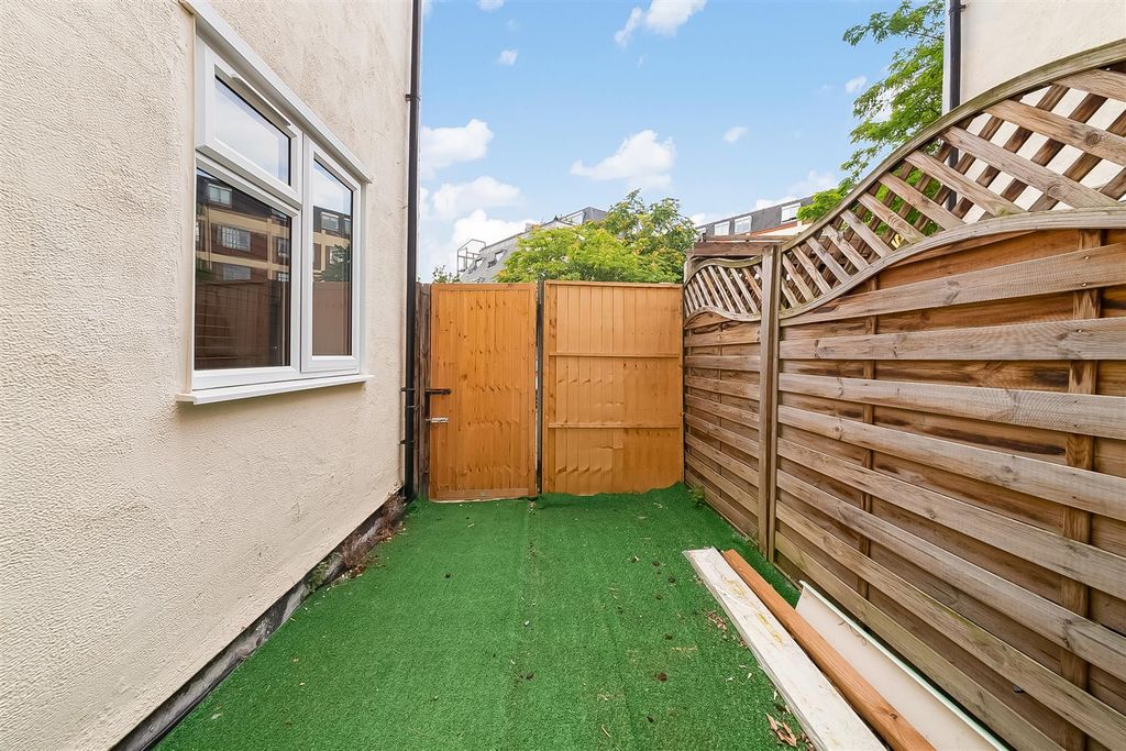 Property photo 3 of 11 Img_2027.Jpg