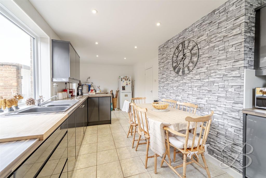 Property photo 2 of 35 Ccltd-4.Jpg