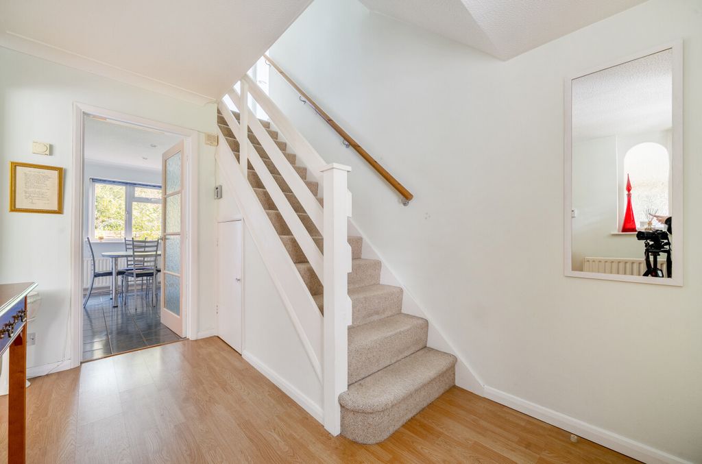Additional image 10 of 4 bed detached house for saleGodalming, Surrey GU7