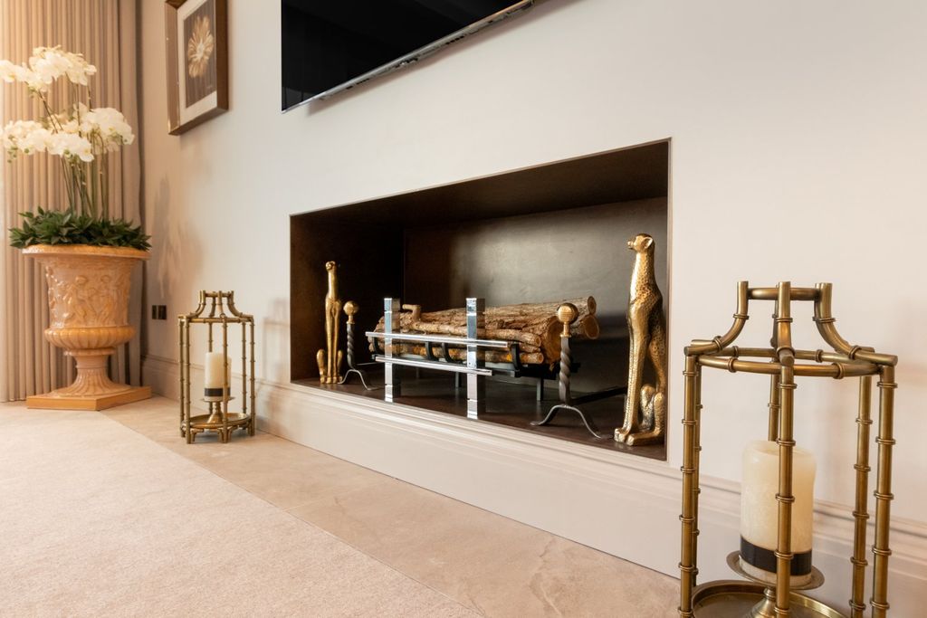 Property photo 3 of 37 Picture No. 17