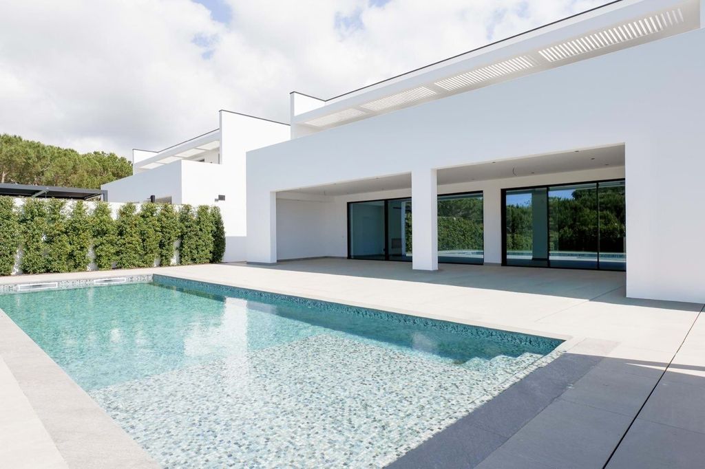 Property photo 1 of 38 New Modern 4 Bedroom Villa - Vilamoura
