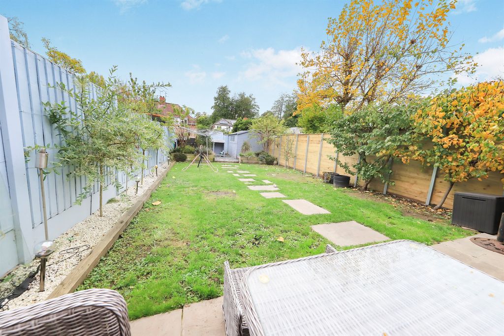 Property photo 2 of 16